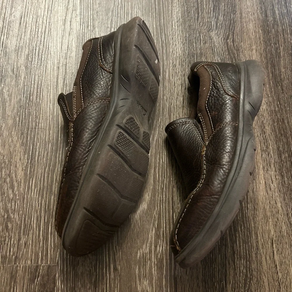 Clark’s Men's Brown Leather Slip-On Shoes 9.5 G